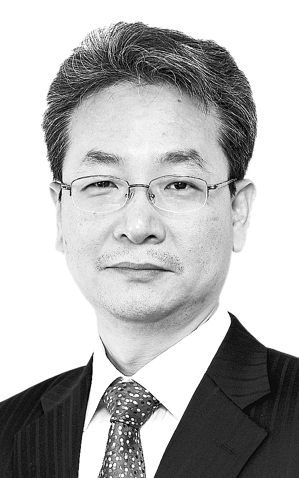 [목요일 아침에]‘허슬 플레이’는 싫다