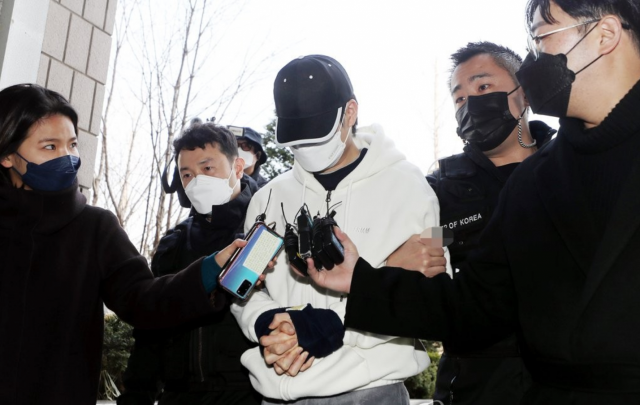 9세 오빠의 진술이 결정적…딸 학대한 엄마, 들통난 거짓말