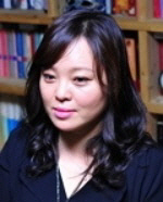 [정여울의 언어정담] 내려놓아야 마침내 보이는 것들