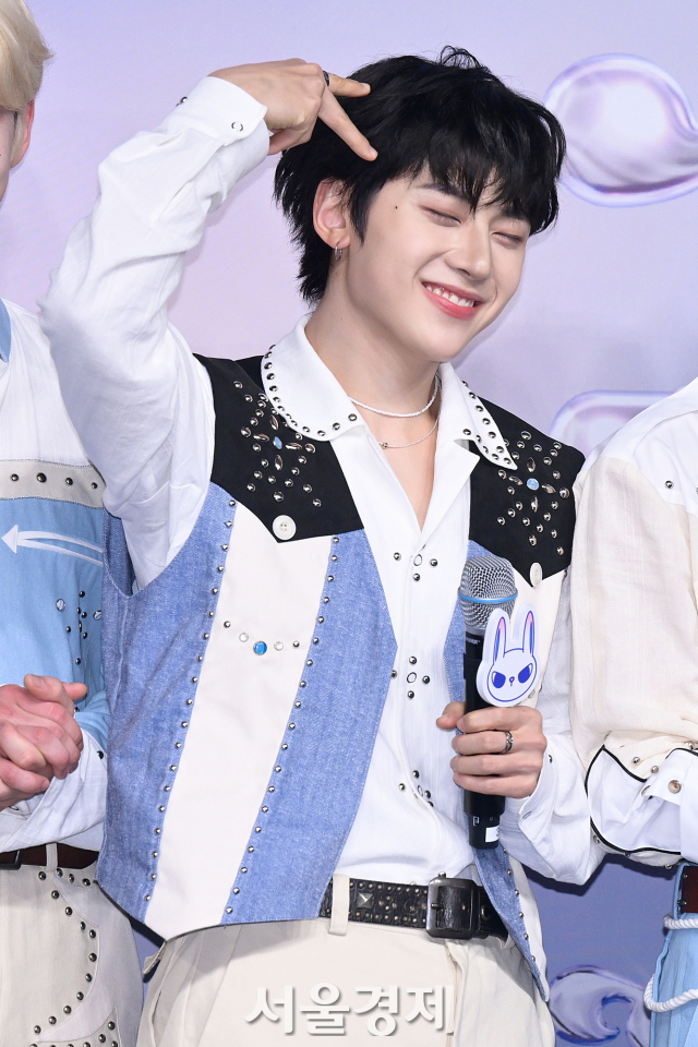 제로베이스원 석매튜, 러블리 여우 [SE★포토]