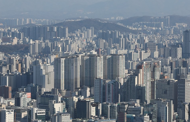 '고분양가 피해 왔더니 여긴 더하네'… '탈서울' 비웃는 경기 집값